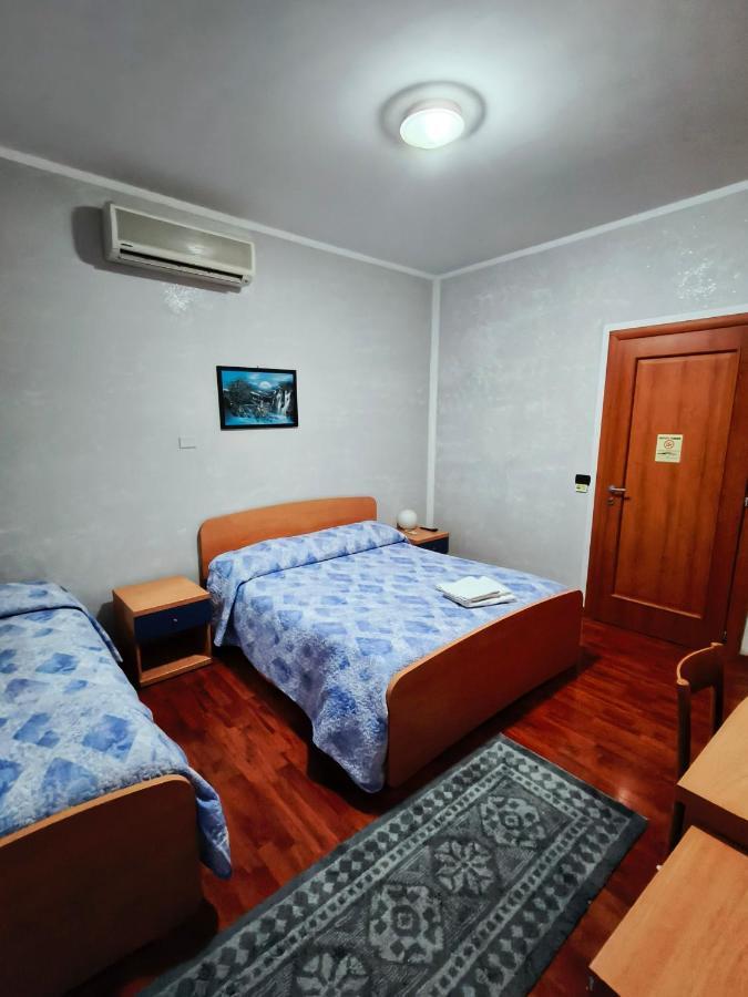 Affittacamere Dolce Sogno Cherasco Exterior foto