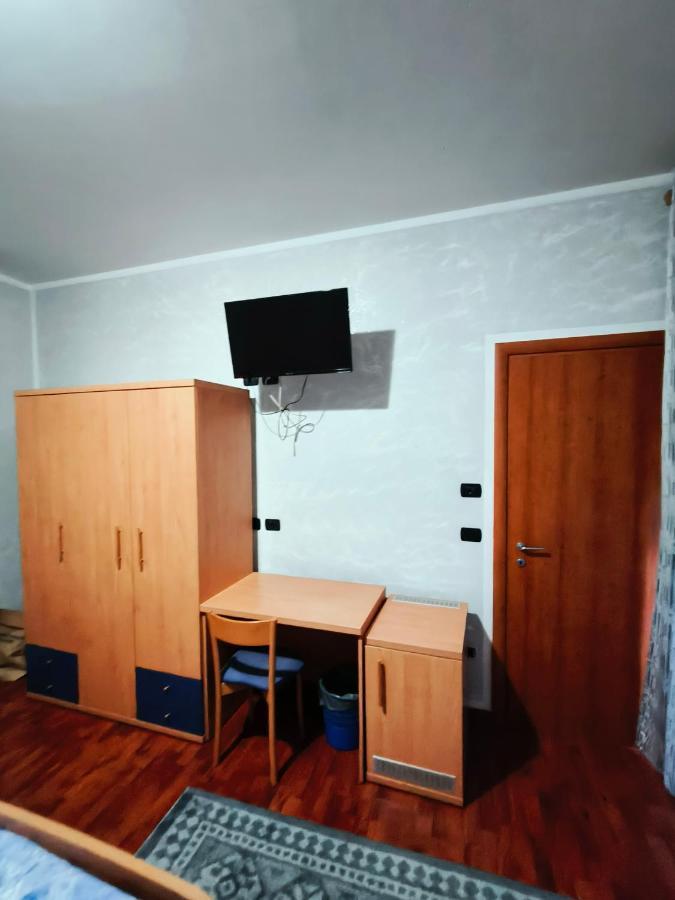 Affittacamere Dolce Sogno Cherasco Exterior foto
