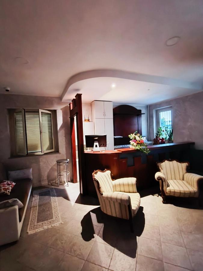 Affittacamere Dolce Sogno Cherasco Exterior foto